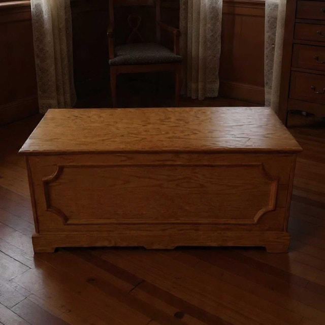 Vintage Solid Wood Heavy CEDAR Hope Chest