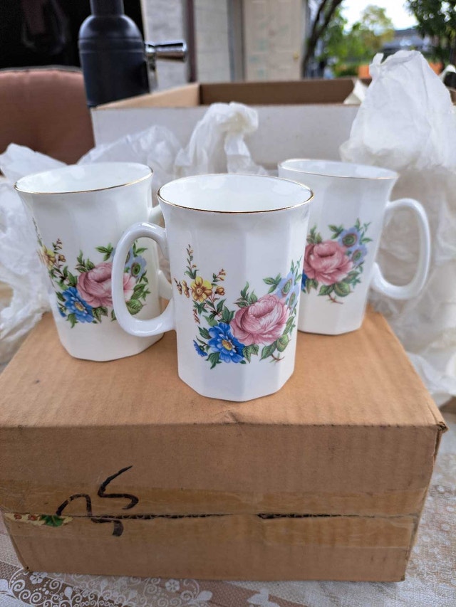 Vintage 3 Crown Ceramics Fine Bone China Floral Octagonal Mugs
