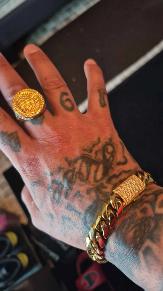 316L Stainless Steel Gold Cuban Link Bracelet & Last Supper Ring - photo 2