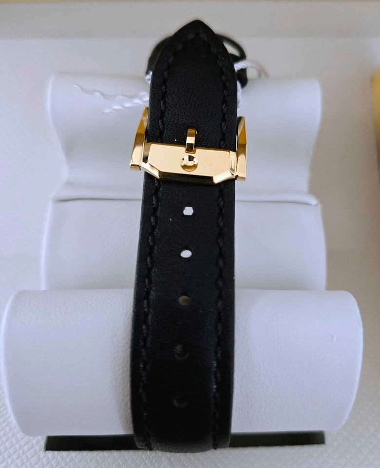 Authentic Movado Museum Classic Ladies Watch – Gold & Black - photo 2