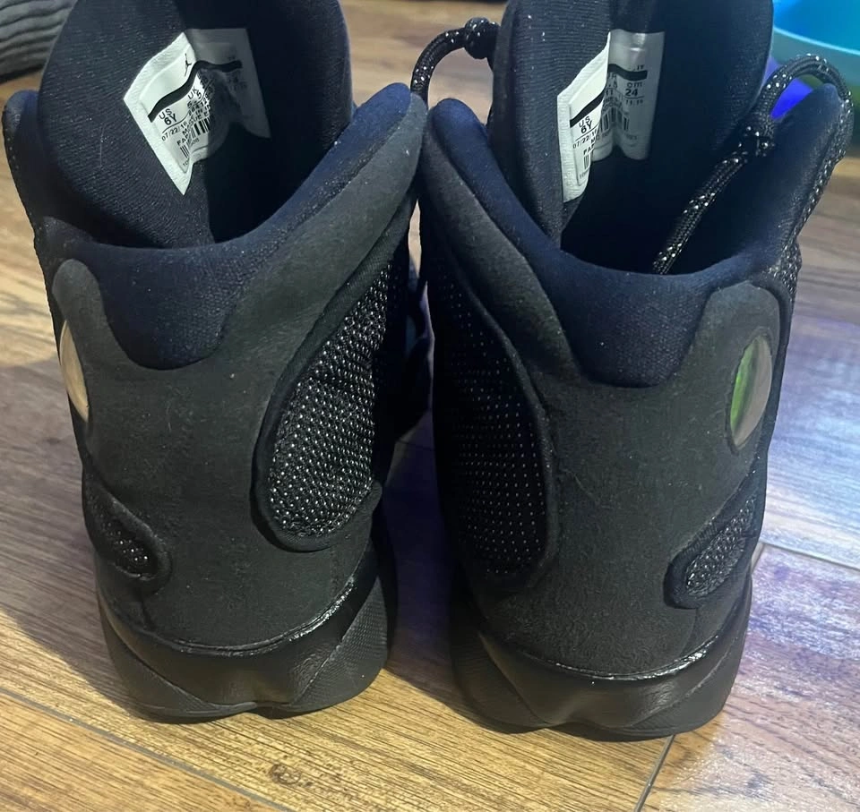 Authentic Air Jordan Retro 13 Black Cat in size 6Y/Women’s 7 - photo 4