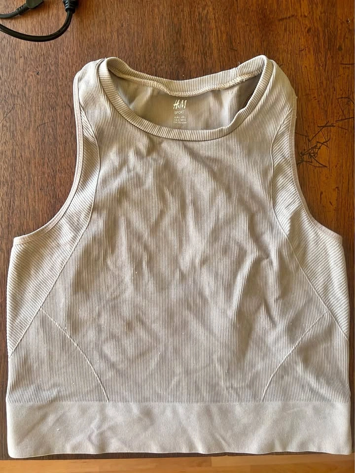 H&M faded beige basic racerback sports top size L