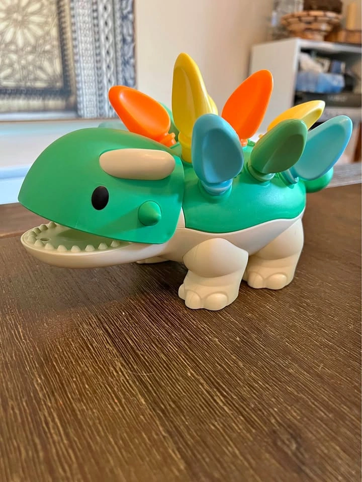 Dino sensory toy