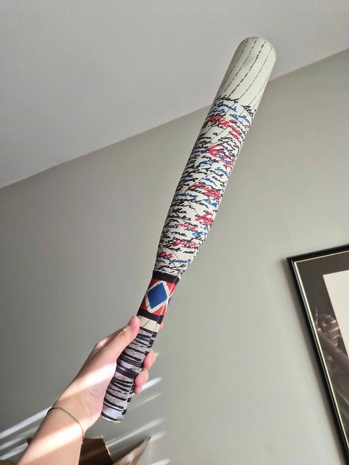 Tumbling Tower Game & Harley Quinn Bat Toy Prop - photo 4