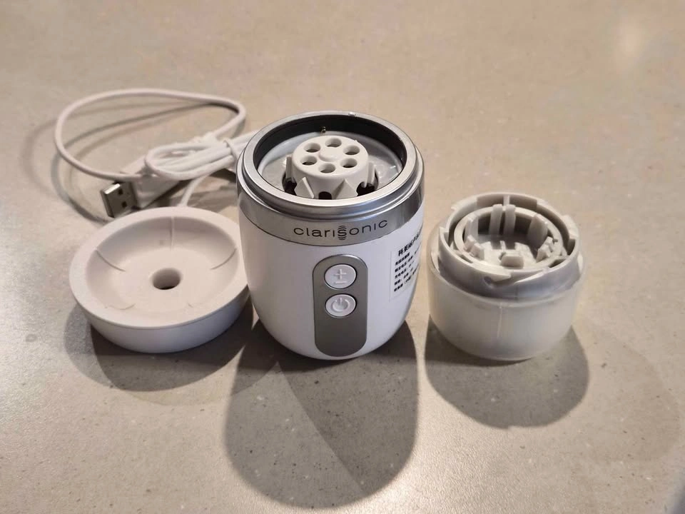 Clarisonic Mia Fit Facial Cleansing Brush - photo 4