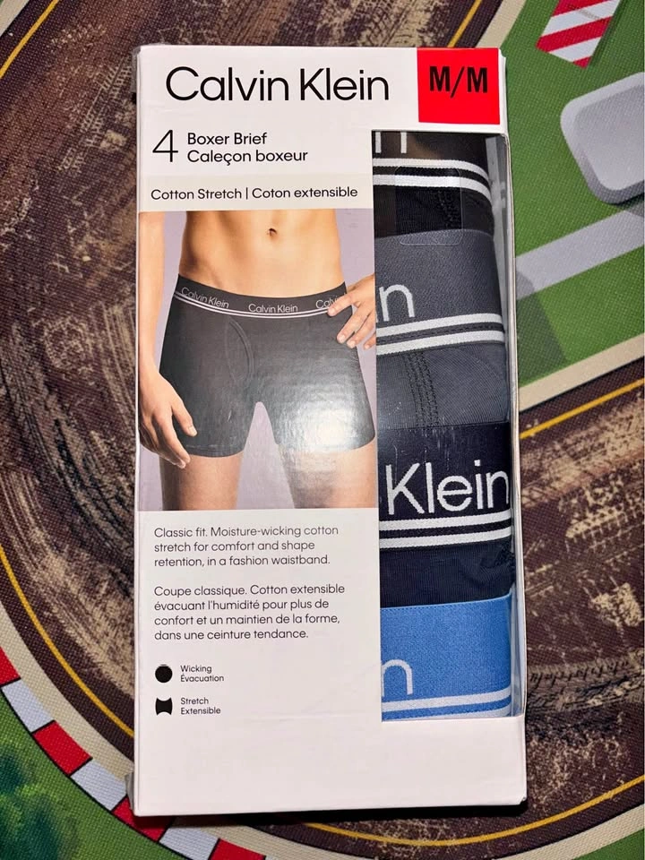 Calvin Klein 4-pack Boxer Briefs M Cotton Stretch