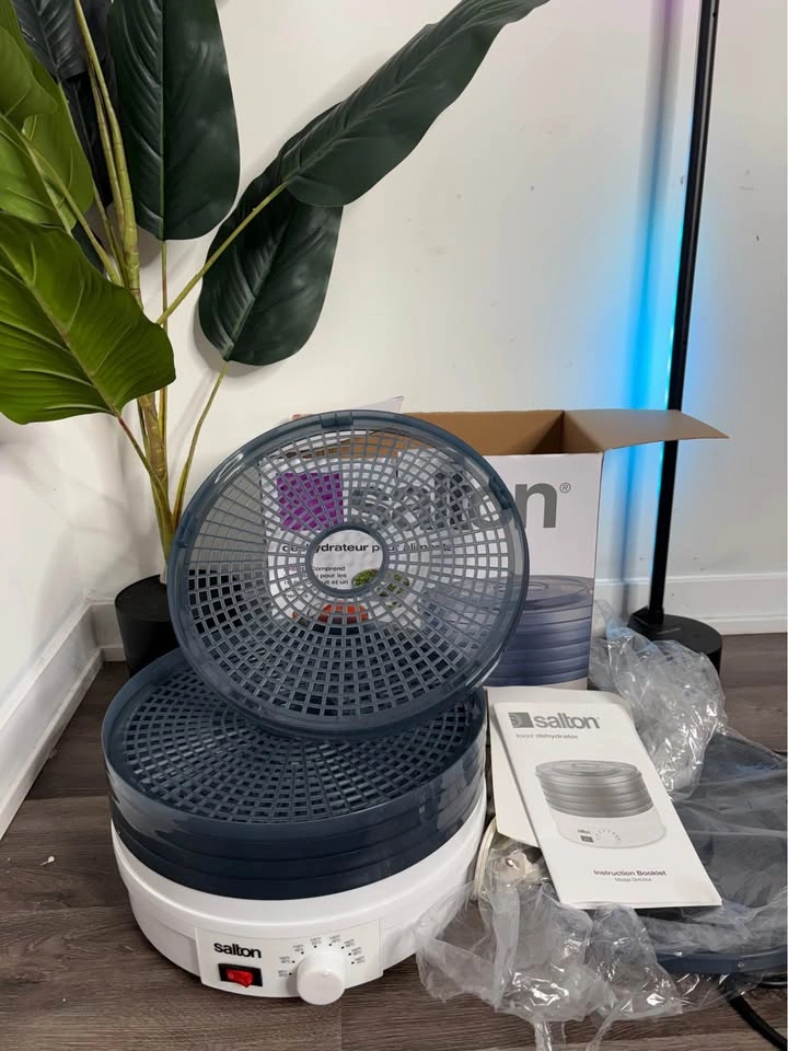 Food Dehydrator - photo 4