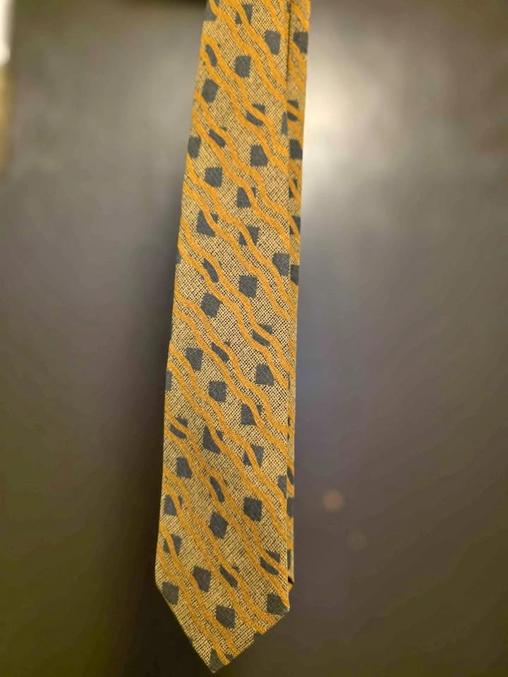 2× Italian Silk Ties – Holt Renfrew & Canali – Excellent Conditi