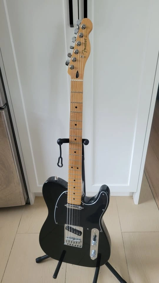 $800 Fender Player Telecaster Electric Guitar – Maple Fretboard/ - photo 2
