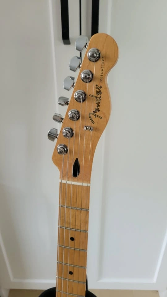 $800 Fender Player Telecaster Electric Guitar – Maple Fretboard/ - photo 4