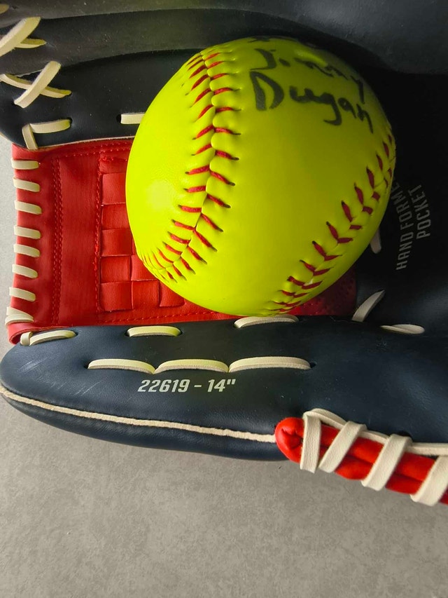 14" Franklin softball glove - photo 3