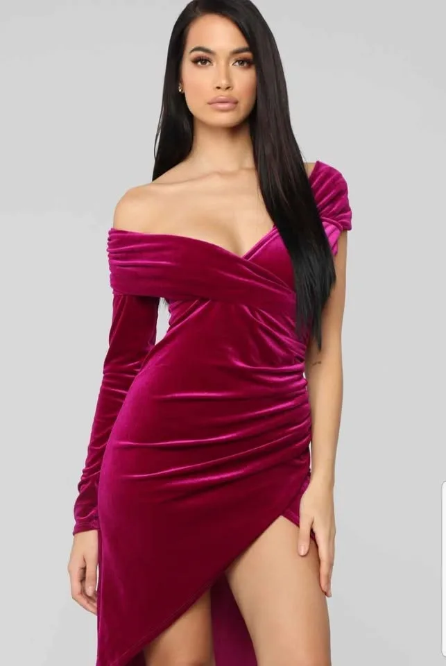 Fashion Nova Magenta Velvet Off Shoulder High Slit Dress - photo 2