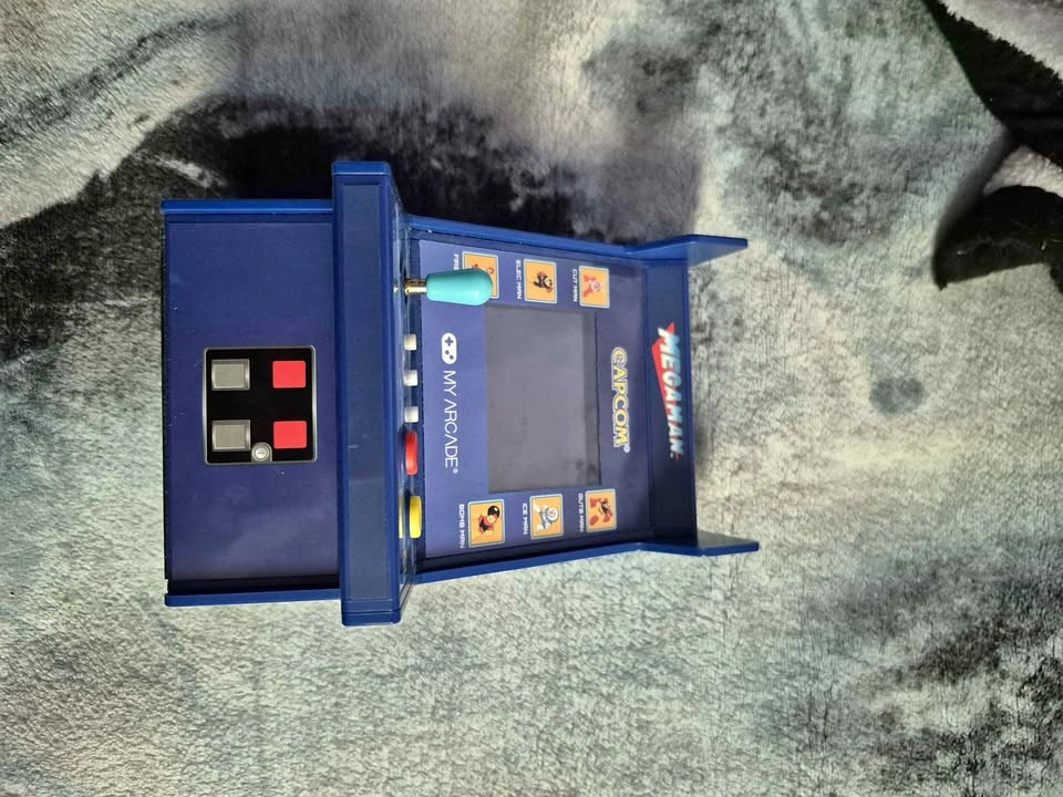 Mini Arcade machine about MegaMan