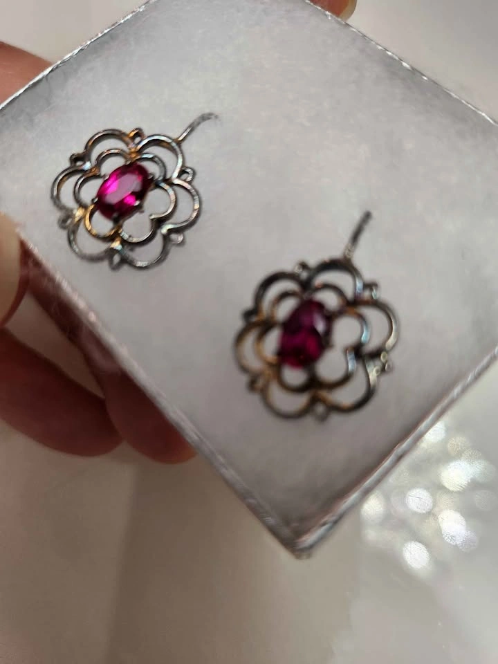 New Earrings - Crystals in Pink / Red / Magenta - photo 2