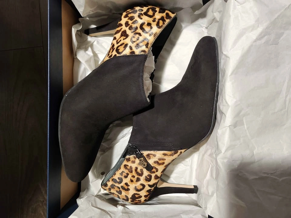 Cole Haan Suede Leather Heels / Bootie - Black and Leopard Print - photo 2