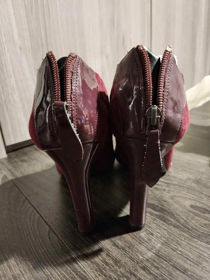 Franco Sarto Suede Leather Booties / Heels - photo 3
