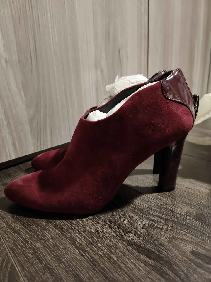 Franco Sarto Suede Leather Booties / Heels - photo 5