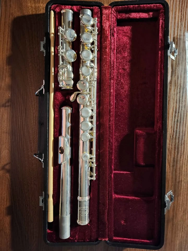 Jupiter Silver-Plated Student Flute 507S - photo 2