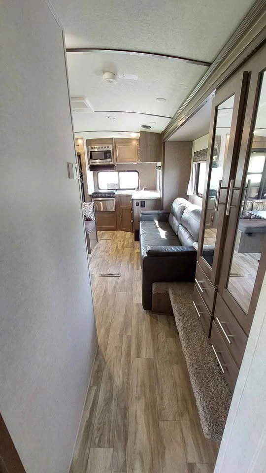 2019 Forest River Surveyor Legend - photo 4