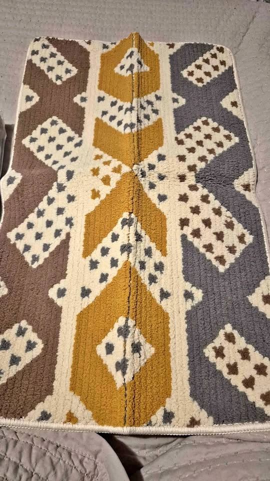 Color G Geometric Indoor Outdoor Doormat 20 x 32