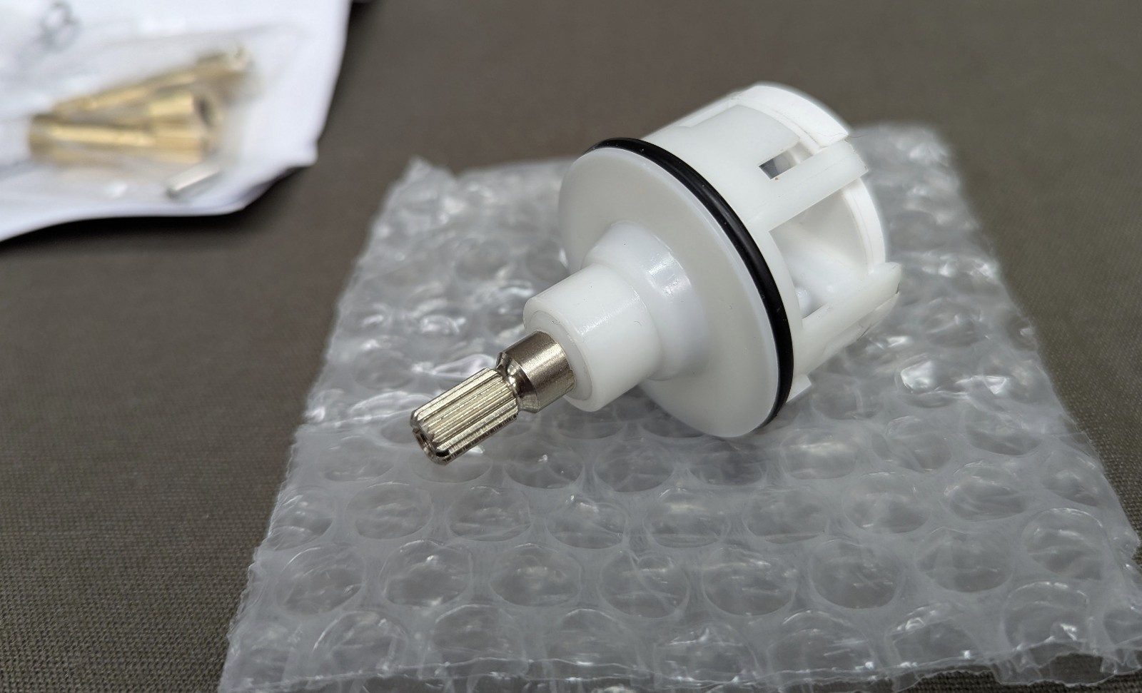 Hansgrohe Quattro 3-Way Diverter Cartridge 96604000 - photo 2