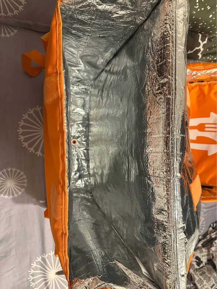 Skip The Dishes Insulated Food Delivery Bag - photo 3