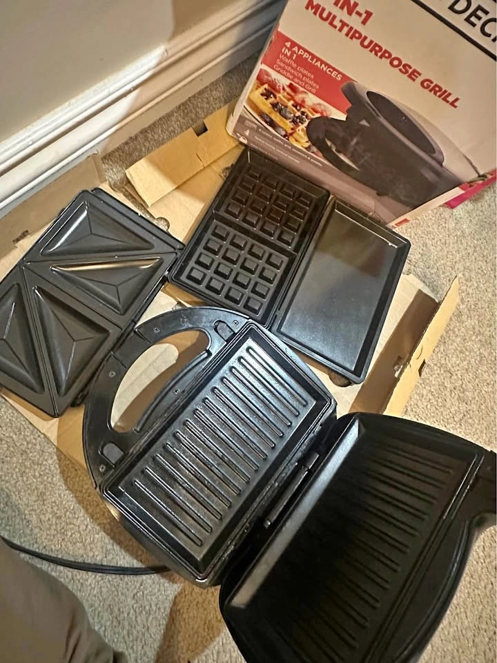 Black Decker 4-in-1 Multipurpose Grill Waffle Sandwich Maker