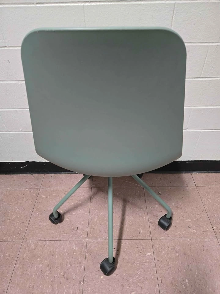 Article Svelti Office Desk Chair – Modern Aloe Green Swivel Chai - photo 5