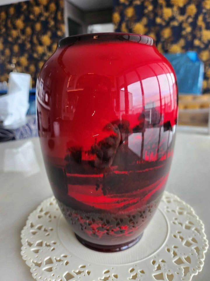 REAL Royal Doulton Bone China Flambe Vase - photo 3