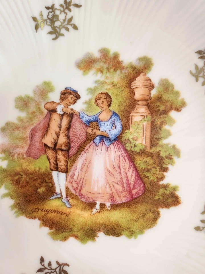 Vintage Collectors Limoges French Plate - photo 3