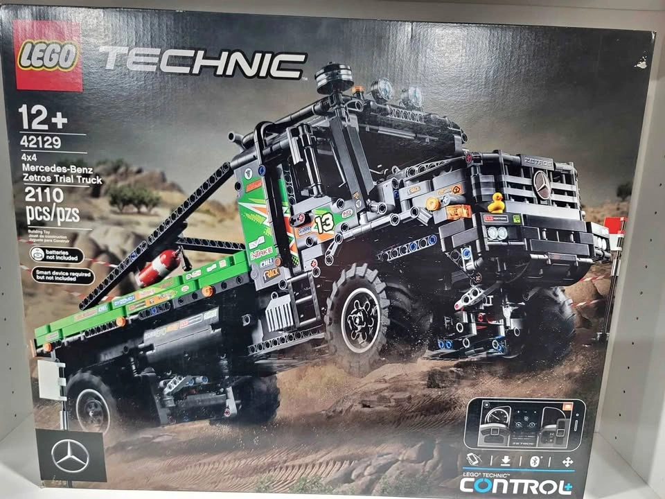 Lego Technic 4x4 Mercedes Benz Zetros Trial Truck 42129