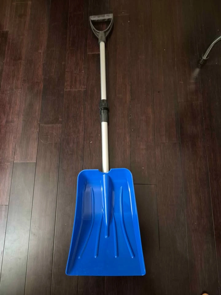 Brand New Emergency Snow Shovel Retractable for Cars - photo 2