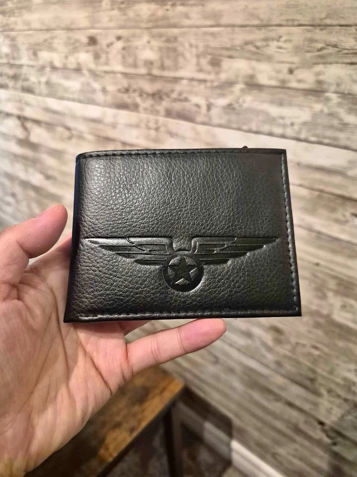 Brand New Men's Basic Thin Black Wallet