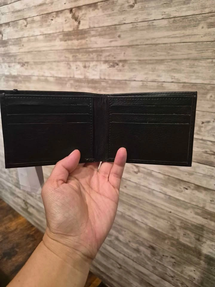 Brand New Men's Basic Thin Black Wallet - photo 2