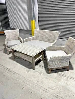 Quality Resin Wicker/Rattan and Wood 4-piece Patio Set