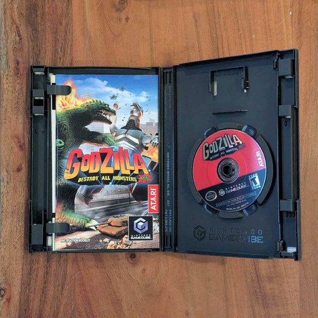 Gamecube - Godzilla Destroy All Monsters Melee CIB - photo 2