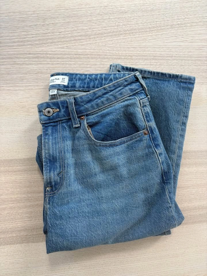 Abercrombie & Fitch Mid Rise 90s Straight Curve Love Jeans 27 Lo - photo 4
