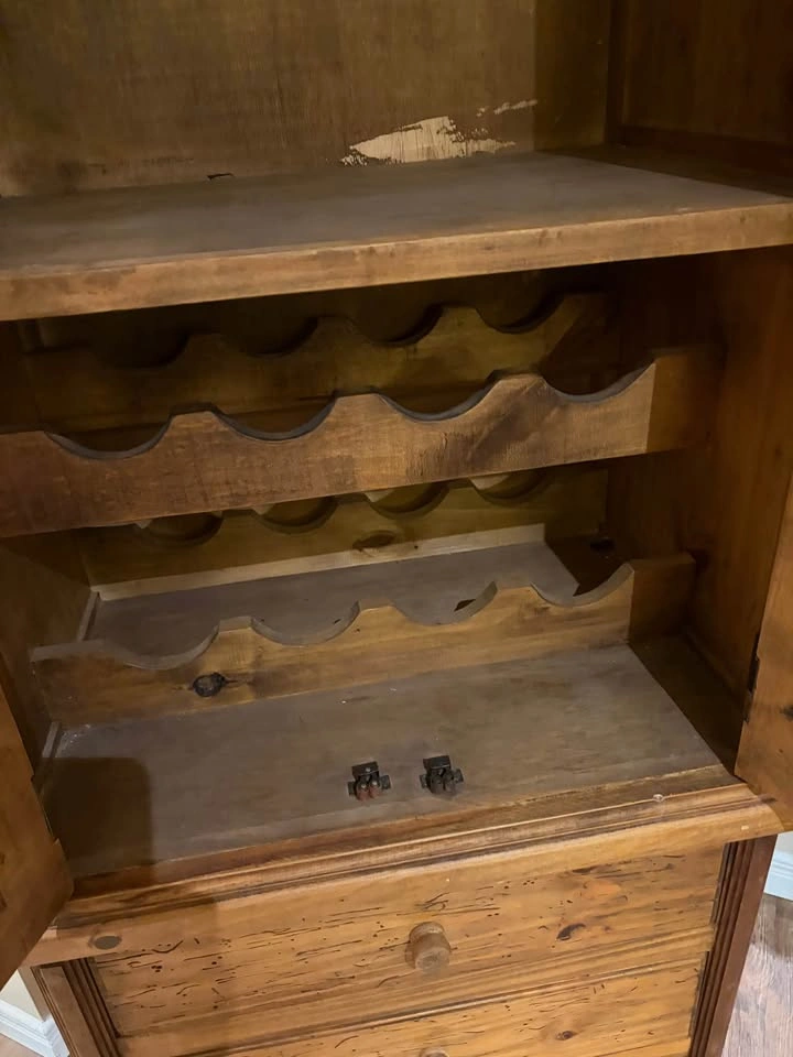Bar Armoire (From Made in Mexico store) - photo 5
