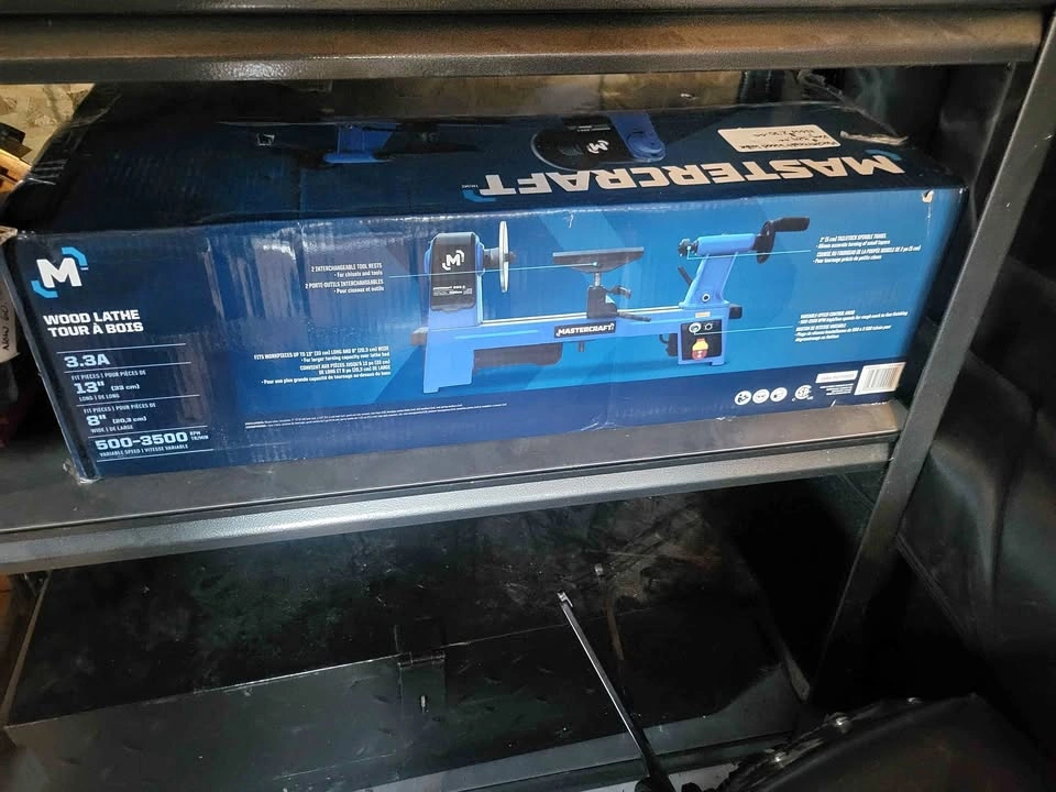 Mastercraft 3.3A Variable Speed Wood Lathe