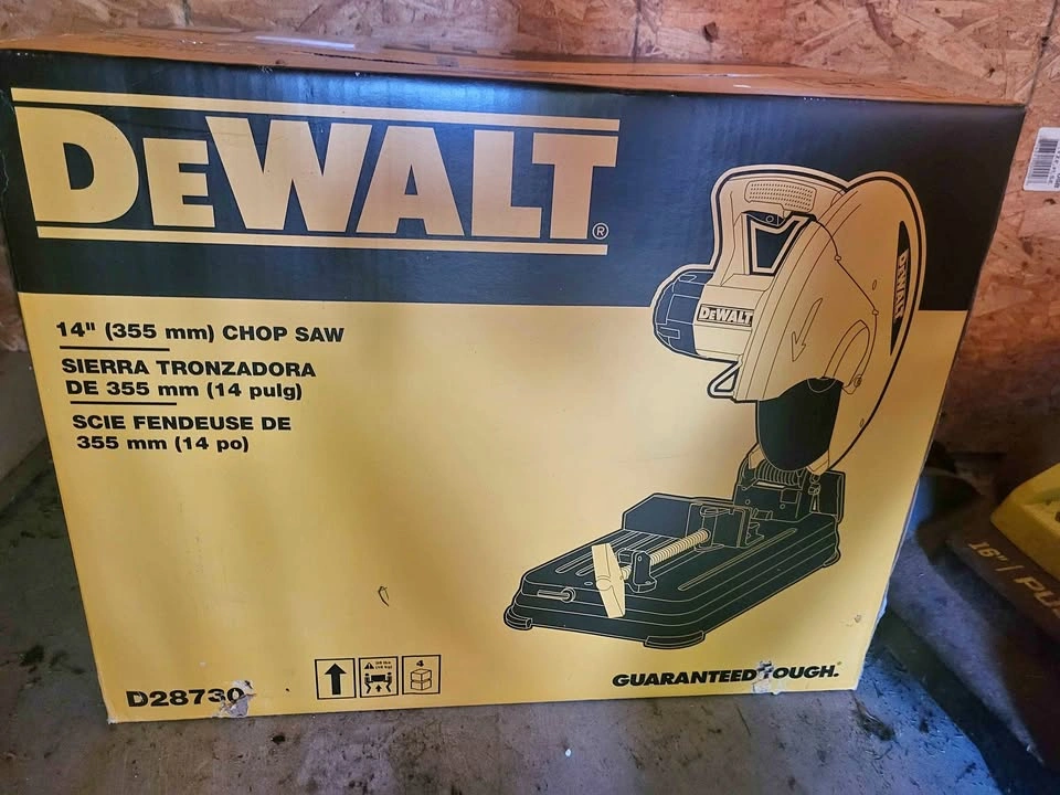 DeWalt 14 inch (355 mm) D28730 Chop Saw
