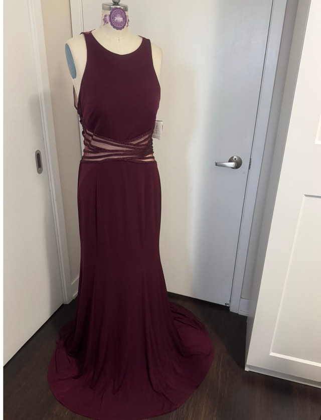 Ladies Size 14 Merlot Wine Colour Special Occasion Dress - photo 2