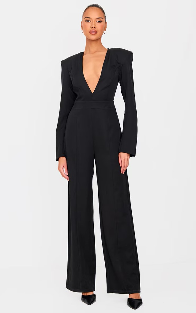 Brand new, never worn. Fits a size 14-16. Very stylish New