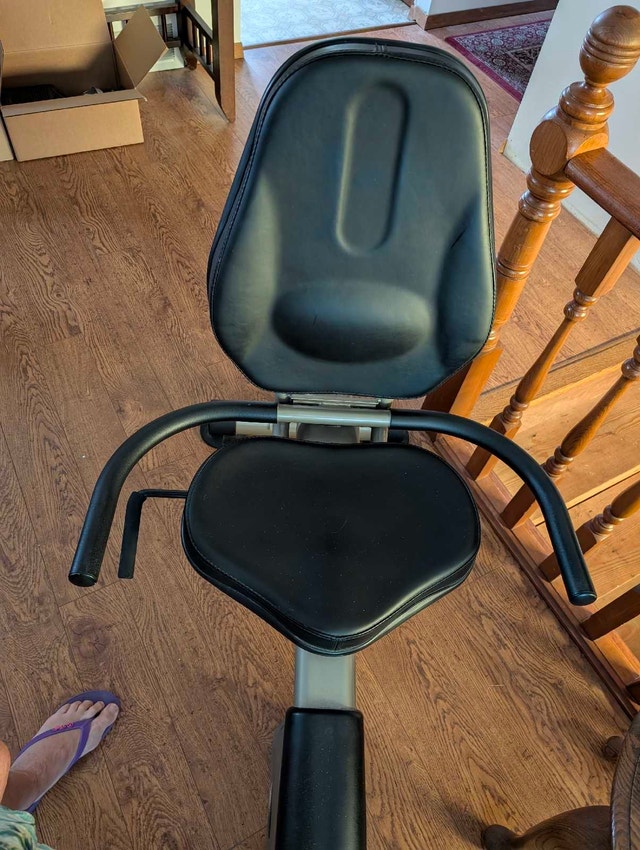 STATIONARY BIKE - photo 3
