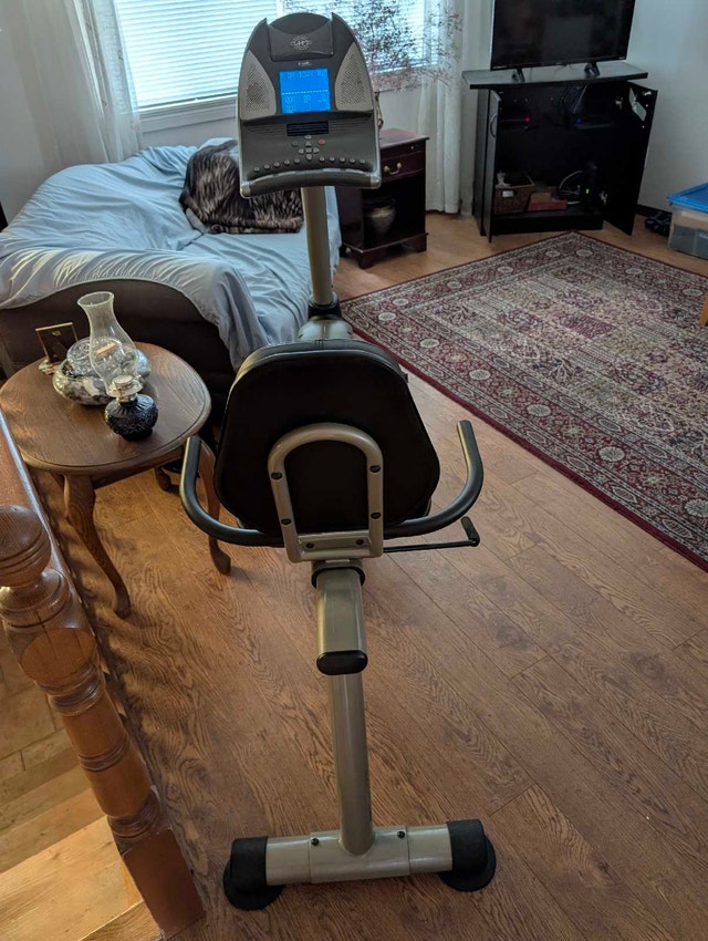 STATIONARY BIKE - photo 4