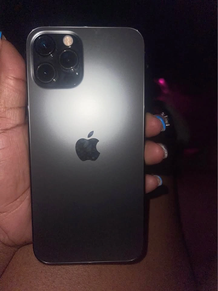 iPhone 12 Pro for sale - photo 2