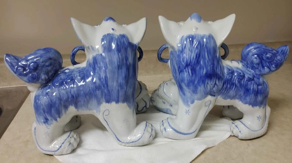 Cool blue n white Foo Dog statues - photo 2