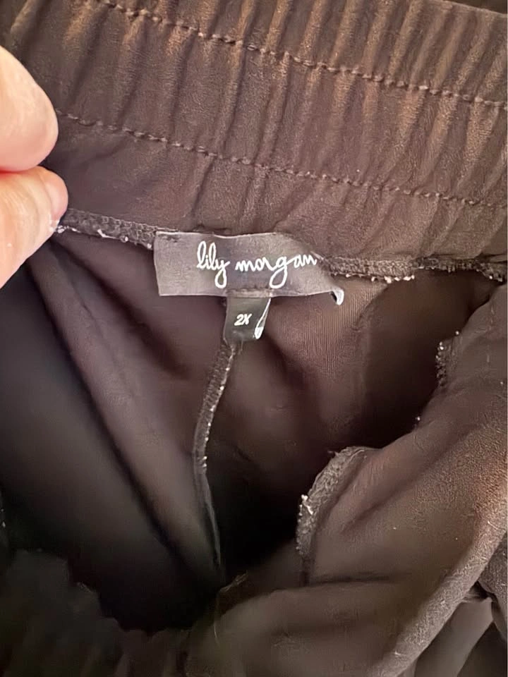 Lily Morgan black dress pants 2X - photo 2