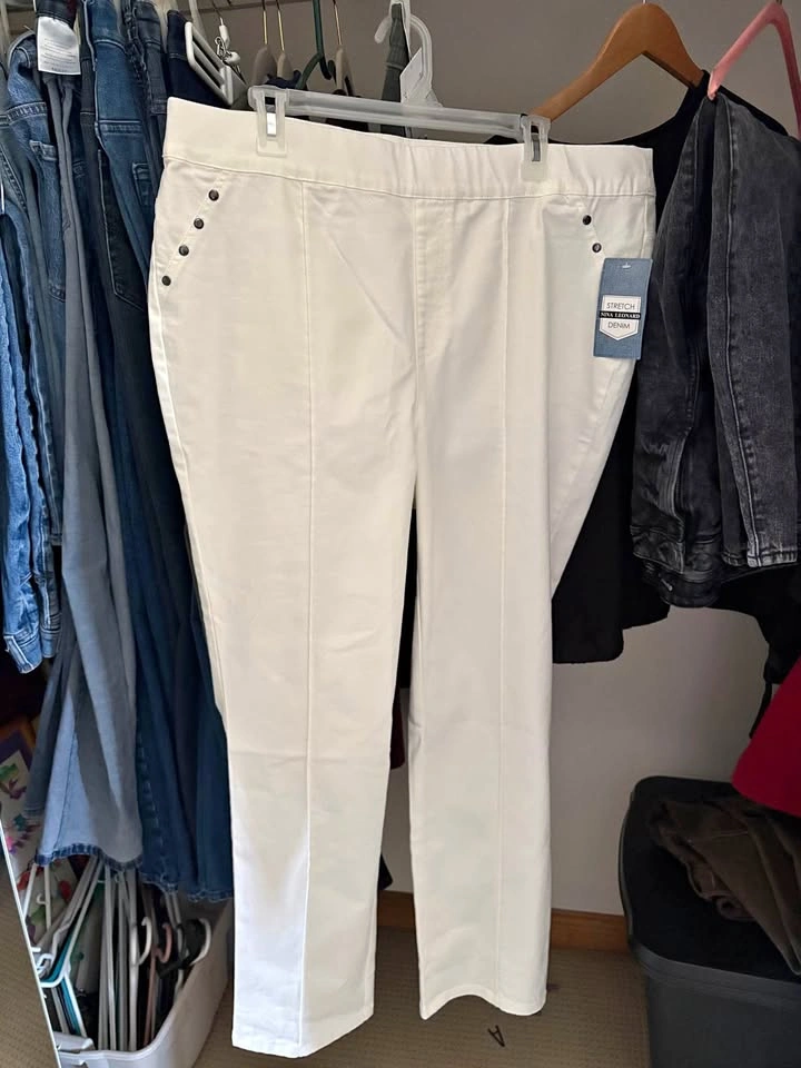 Nina Leonard Off White Stretch Denim Pull-On Pants 2X