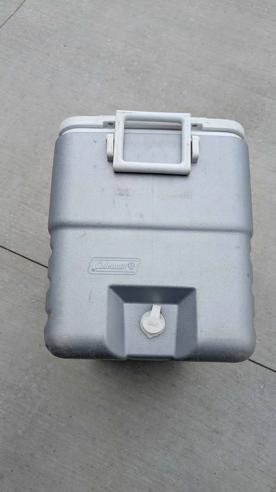 Coleman cooler - photo 4