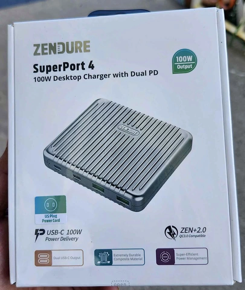 Zendure Superport 4 100W Desktop Charger with dual PD